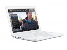 Apple MacBook 13.3 (2.4 GHz, 250GB, GeForce 320M, bel, angleška tipkovnica) - #2610